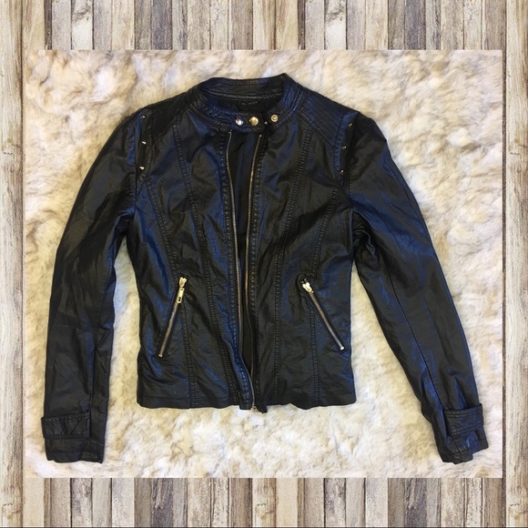 Worn out faux leather 🌿forever 21🌿 biker jacket - Picture 2 of 8