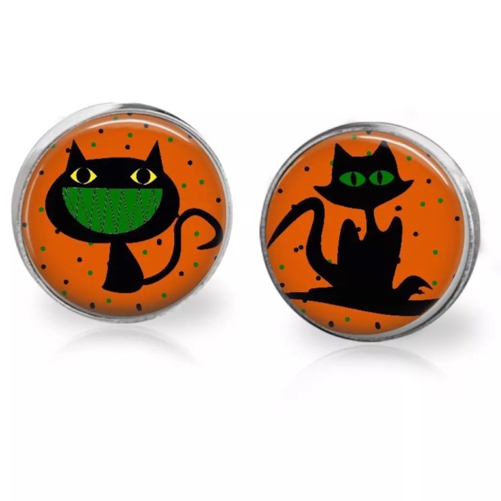 Halloween earrings with Black cat