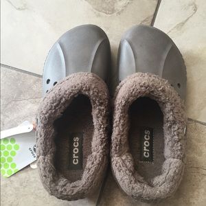 NWT CROCS