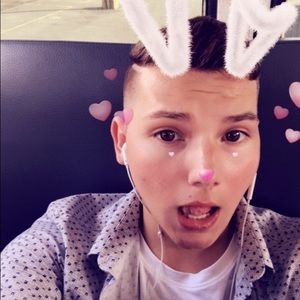 Meet your Posher, Cody