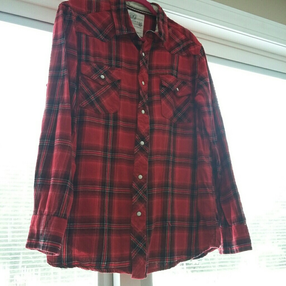 Roebuck & Co. Button Down Shirt