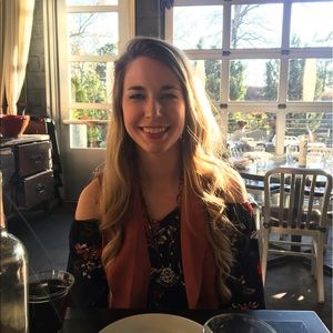 Meet your Posher, Karly