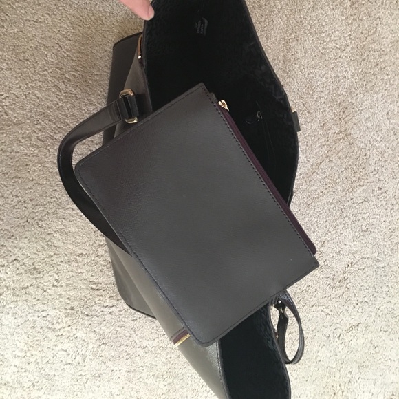 DKNY Handbag - Picture 4 of 8