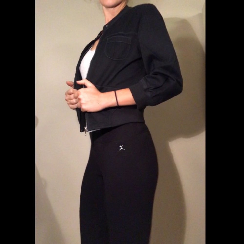 Black jacket - Picture 3 of 4