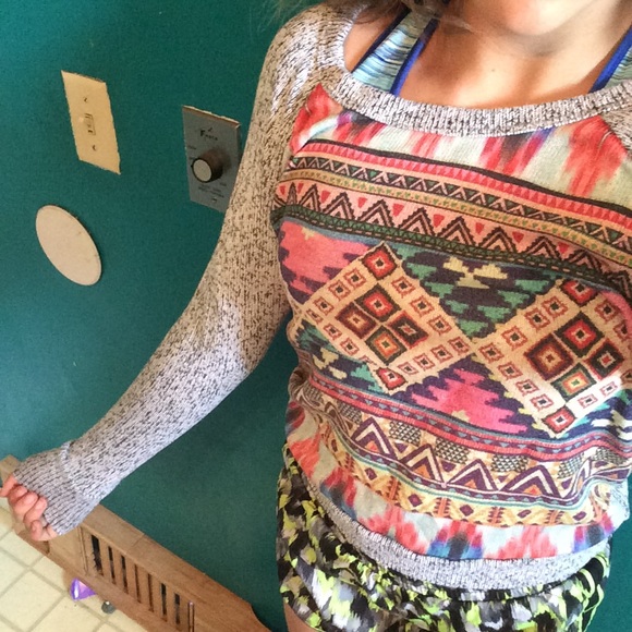 Marked long sleeve - Picture 2 of 2