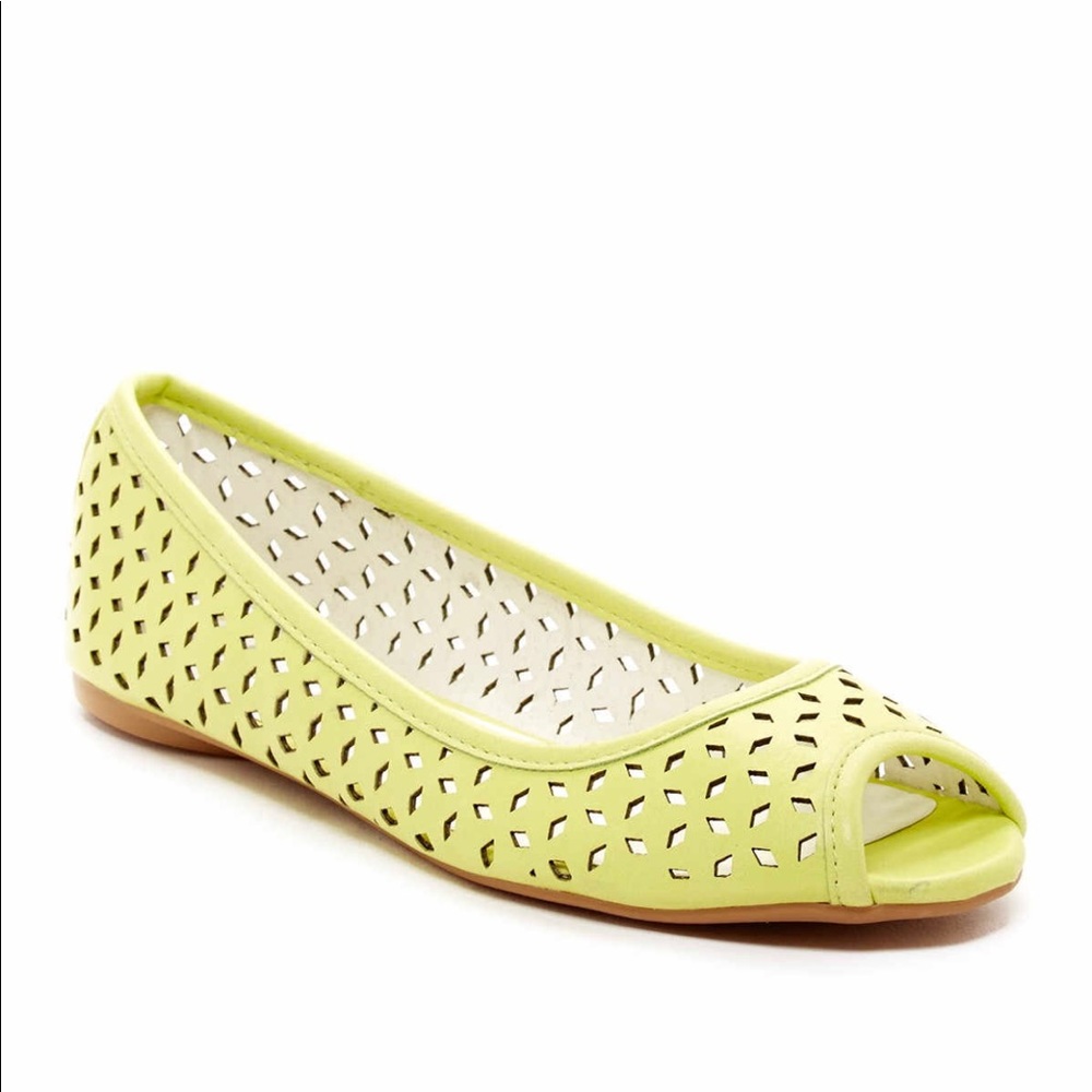 Mixx Marie Flat Size 8
