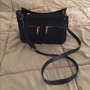 Black shoulder strap purse