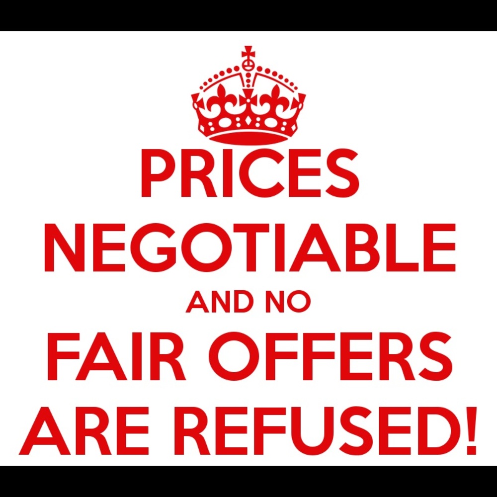 --->OPEN TO OFFERS! - Picture 3 of 4