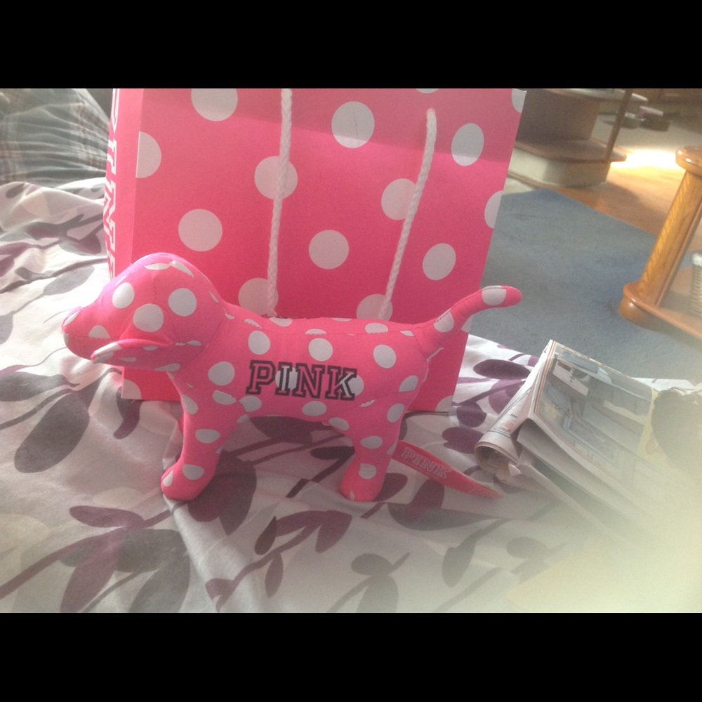 Victoria's Secret pink dog not selling ..