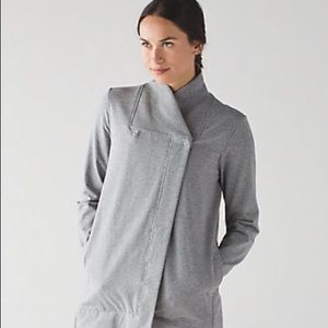Lululemon belle wrap