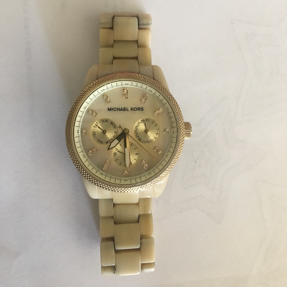 Michael Kors beige watch