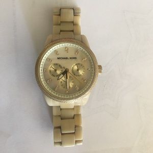 Michael Kors beige watch