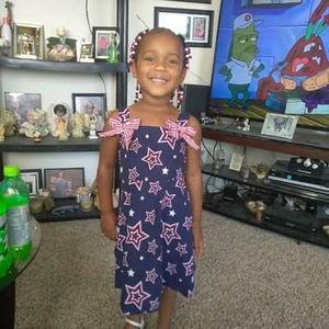 Meet your Posher, Rocheal