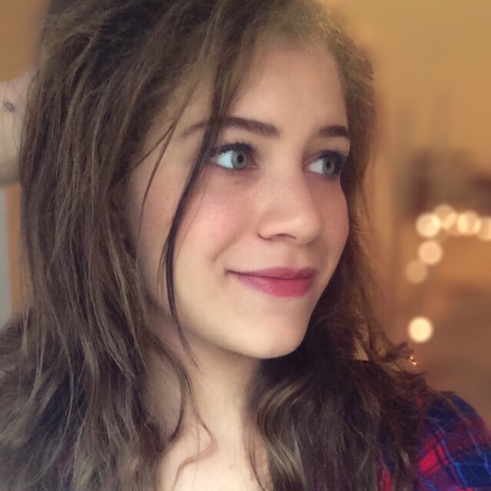 Meet your Posher, Rebecca