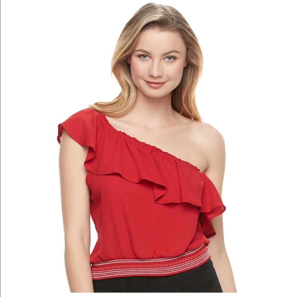 One shoulder top