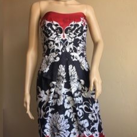 WHBM strapless dress Size 8 - Picture 2 of 5