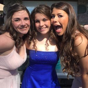 Meet your Posher, Christina