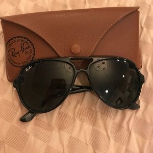 Authentic Ray-Ban Cats 5000 Black