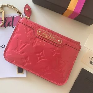 Louis Vuitton Rose Litchi Key Cles