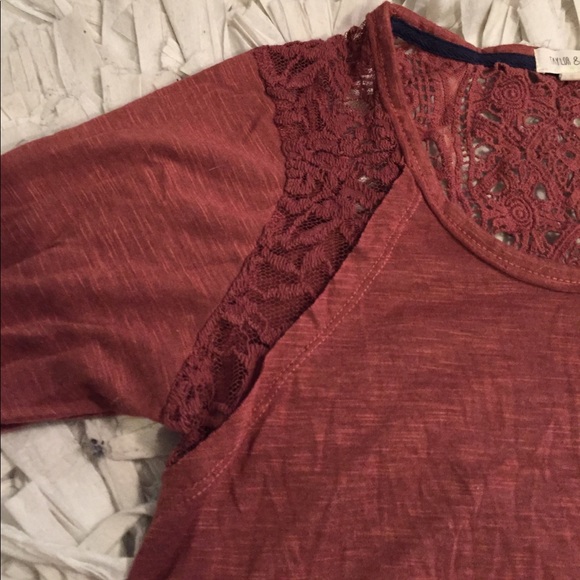 🎀 5/25 sale 🎀Mauve casual too - Picture 2 of 6