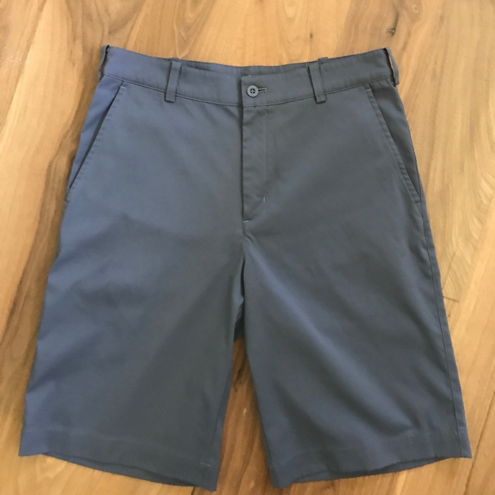 Nike golf shorts