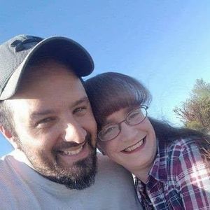 Meet your Posher, Almond