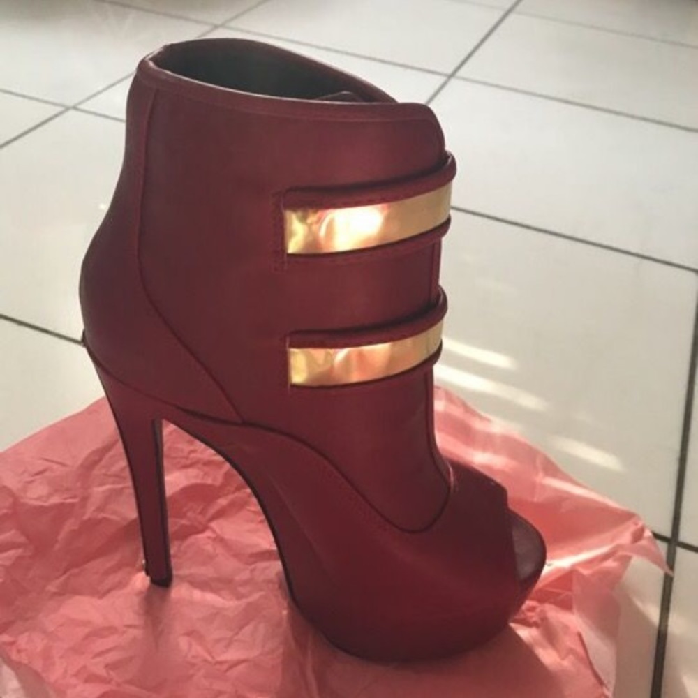 Red Heels 🔥🔥🔥