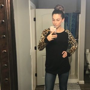 Boutique brand black/leopard sleeve sweater