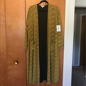NWT LuLaRoe Yellow/Gold Sarah, medium