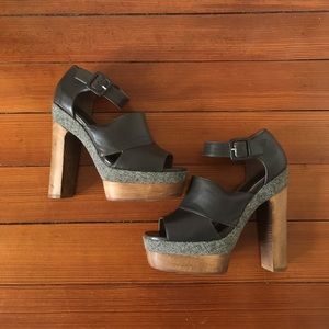 MARNI chunky heel platform sandals.