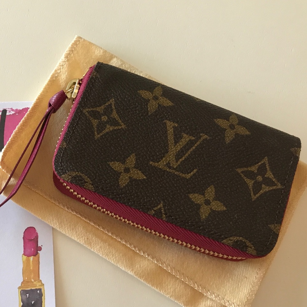 Louis Vuitton Zippy Multicartes Fuchsia