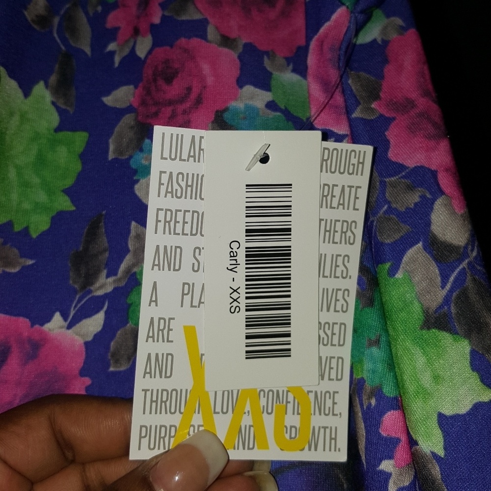 XXS Lularoe Carly*SOLD*