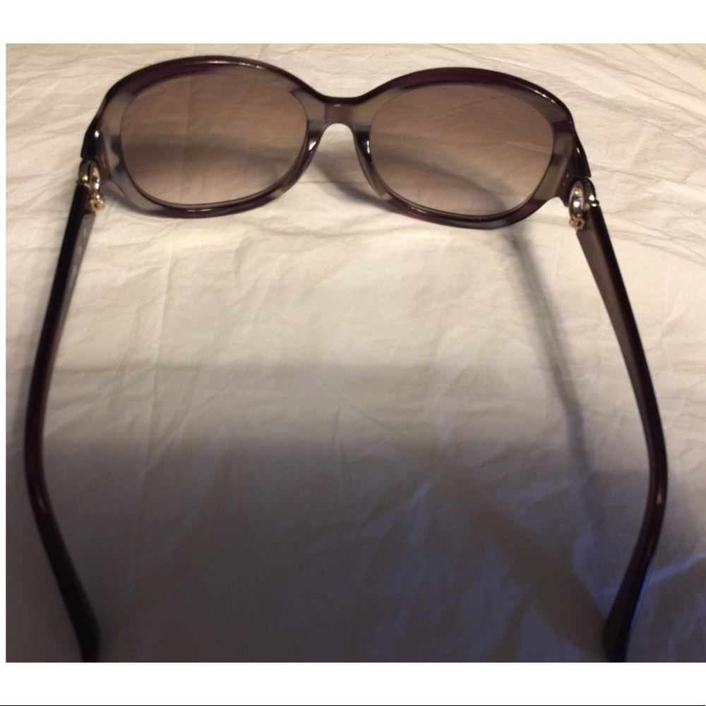 Salvatore Ferragamo Sunglasses. - Picture 6 of 7