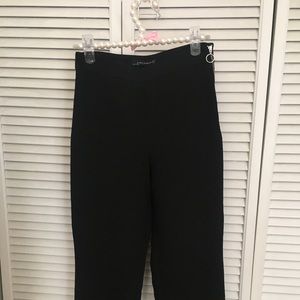 Black cropped pant with ruffle Black cropped pant with ruffle