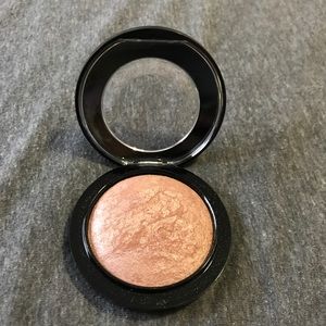 M•A•C Mineralize Skinfinish Bronzer/Highlight