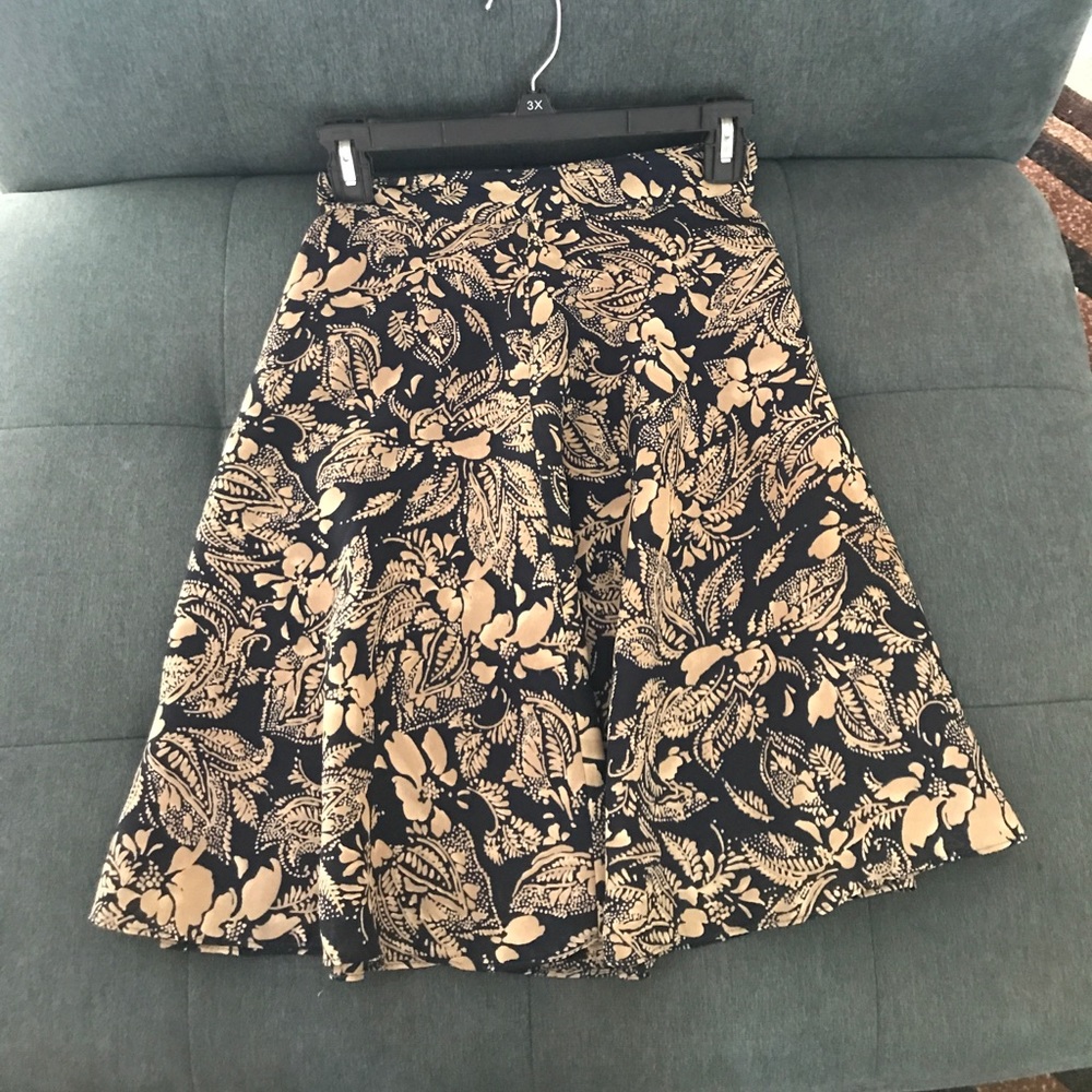 Navy and tan floral skirt size 12