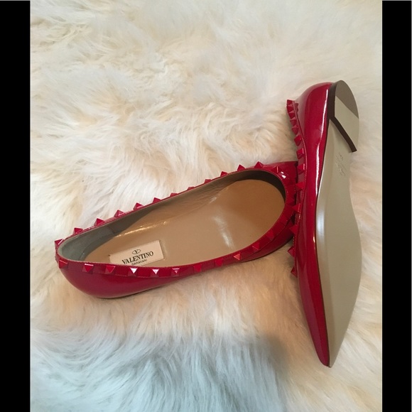 RED PATENT VALENTINO ROCKSTUD BALLERINA FLAT 39.5 - Picture 6 of 8