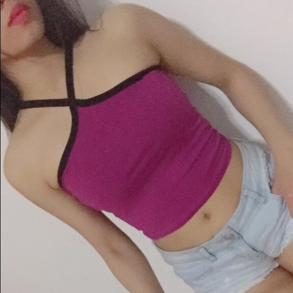 really cute and sexy crop top - Picture 3 of 5