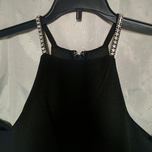 Host Pick ❤ Cold shoulder Little Black Dress - Picture 5 of 6