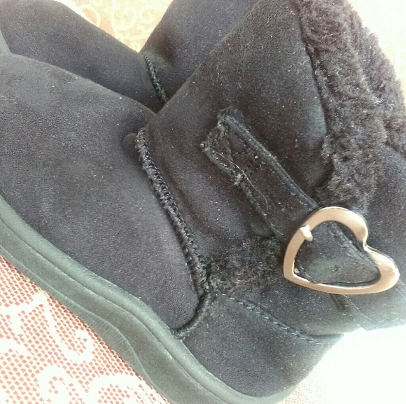 Toddler Black Shoe Bundle^•^ - Picture 2 of 3