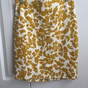 Mustard and white floral print skirt