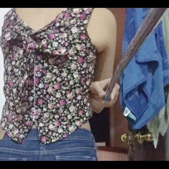 top - Picture 3 of 5