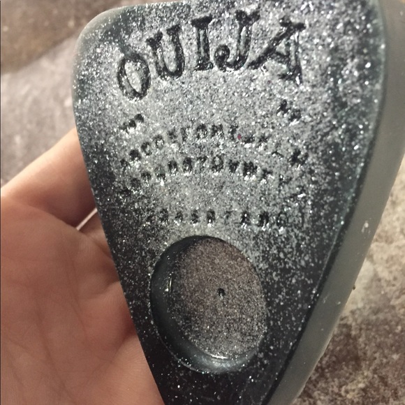 2 Ouija planchette soap - Picture 3 of 4