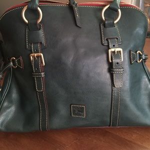 Dooney & Bourke
