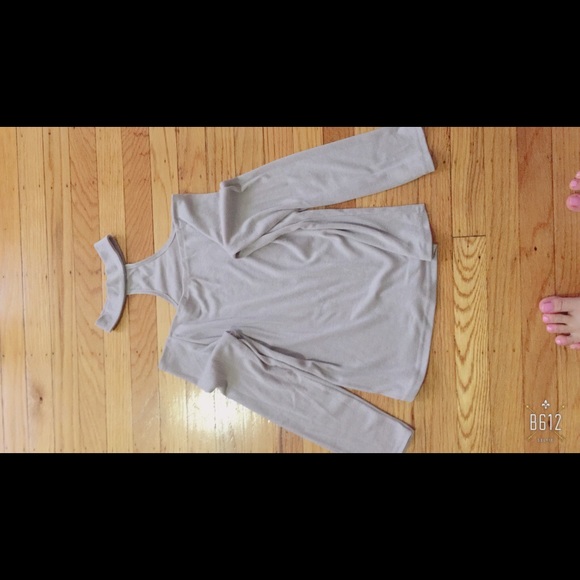 top - Picture 4 of 4