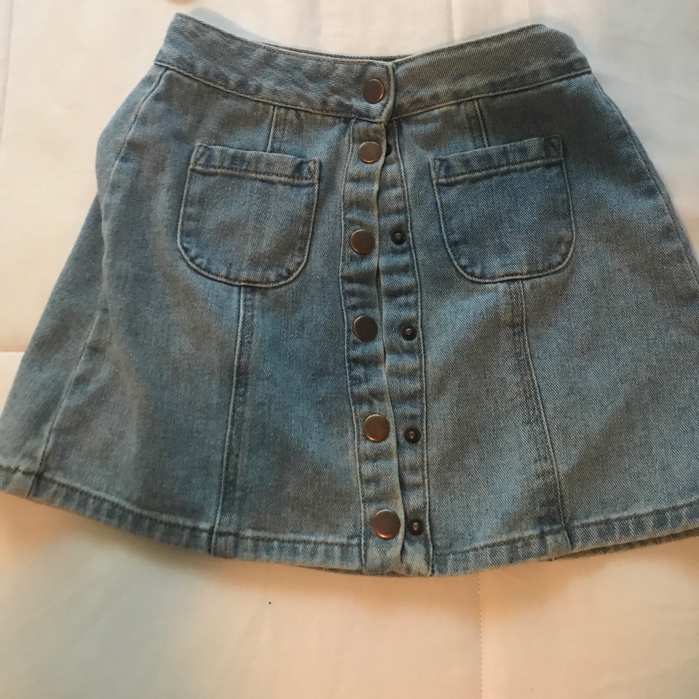 Brandy Melville Button Up Denim Skirt