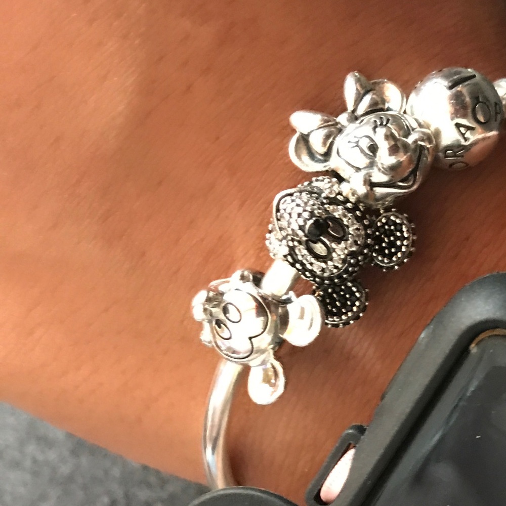 Mickey silver portrait 100% authentic