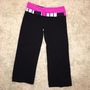 Lululemon Cropped yoga pants