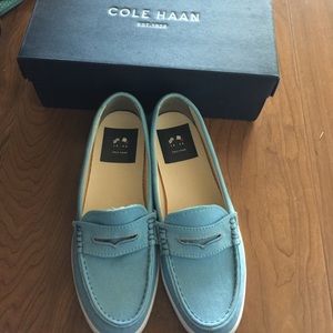 Cole hann flag shoes.