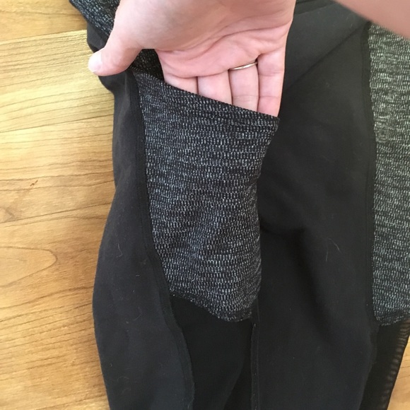 last day⭐️ Beyond yoga leggings USA made - Picture 3 of 3